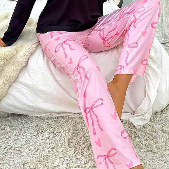 Coquette Pink & Black Bowknot‎ Print Comfy Pajamas Pj’s Long Sleeve Lounge Set - Picture 2 of 8
